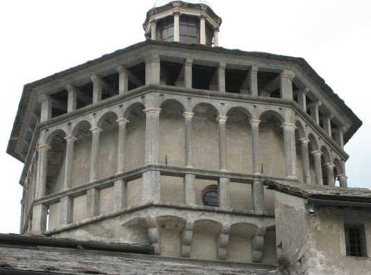 Verbania: cupola della chiesa della Madonna di Campagna